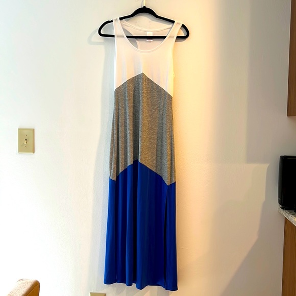 Xhilaration Dresses & Skirts - Xhilaration maxi dress size medium.
